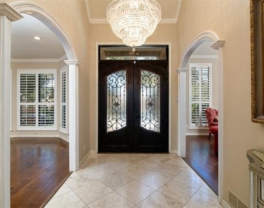 5920 Encore Drive - Photo Thumbnail 3