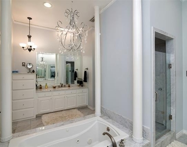 5920 Encore Drive - Photo Thumbnail 19