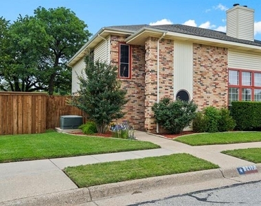 1417 Danielle Drive - Photo Thumbnail 1