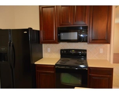 8605 Brunswick Drive - Photo Thumbnail 7