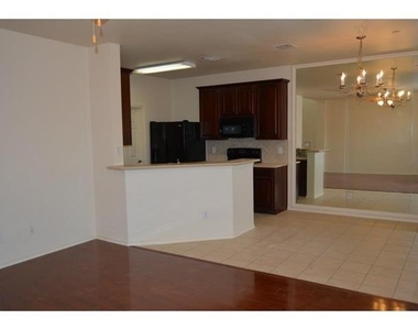 8605 Brunswick Drive - Photo Thumbnail 5