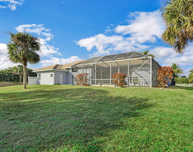 16146 N 72nd Dr Drive N - Photo Thumbnail 47