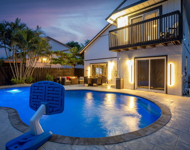 2541 Southridge Road - Photo Thumbnail 3