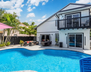 2541 Southridge Road - Photo Thumbnail 48