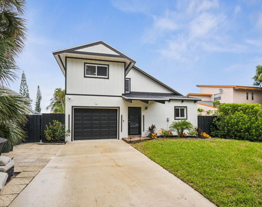 2541 Southridge Road - Photo Thumbnail 1