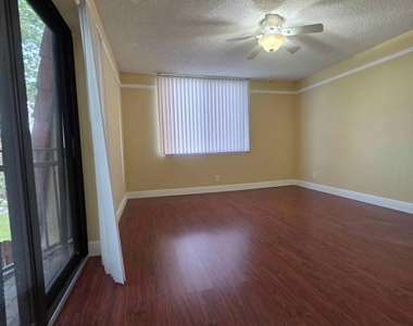 3928 Victoria Drive - Photo Thumbnail 11