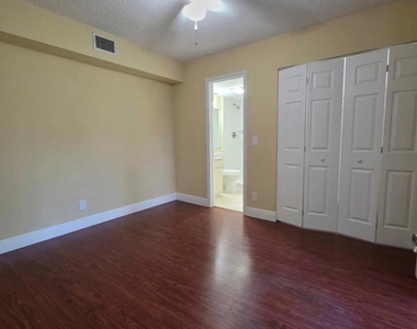 3928 Victoria Drive - Photo Thumbnail 15