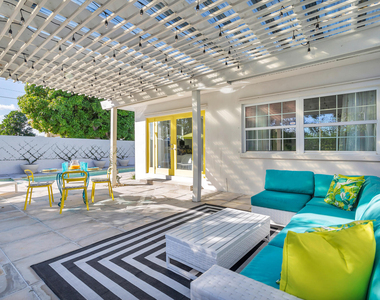374 Maddock Street - Photo Thumbnail 9