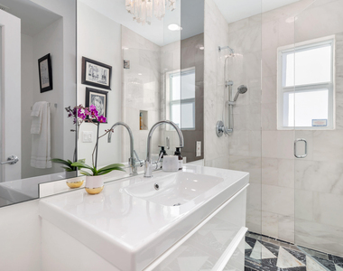 374 Maddock Street - Photo Thumbnail 18