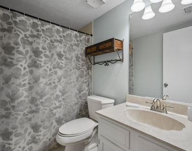 5300 Se Schooner Oaks Way - Photo Thumbnail 25