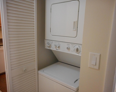202 Foxtail Drive - Photo Thumbnail 14