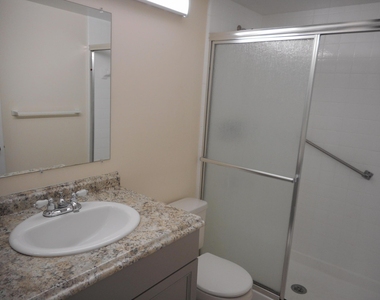 202 Foxtail Drive - Photo Thumbnail 5