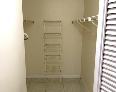 202 Foxtail Drive - Photo Thumbnail 25