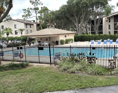 202 Foxtail Drive - Photo Thumbnail 20