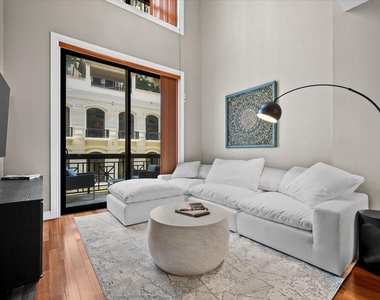 801 S Olive Avenue - Photo Thumbnail 6