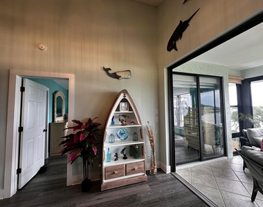 6142 Se Landing Way - Photo Thumbnail 20