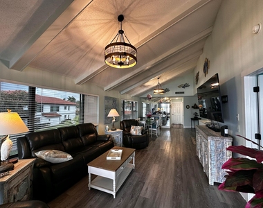 6142 Se Landing Way - Photo Thumbnail 24