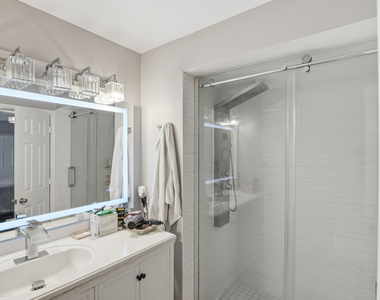 4260 Nw 114th Terrace - Photo Thumbnail 17