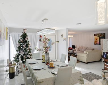 4260 Nw 114th Terrace - Photo Thumbnail 2