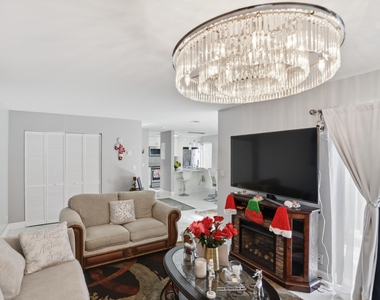 4260 Nw 114th Terrace - Photo Thumbnail 5