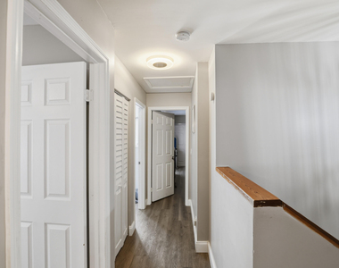 4260 Nw 114th Terrace - Photo Thumbnail 12