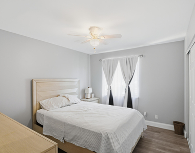 4260 Nw 114th Terrace - Photo Thumbnail 19