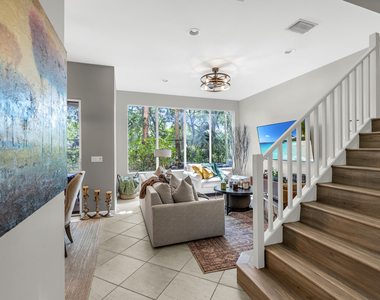 6407 Bella Circle - Photo Thumbnail 8