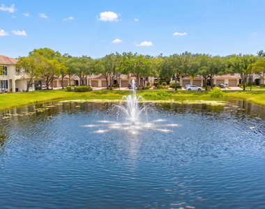 6407 Bella Circle - Photo Thumbnail 24