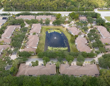 6407 Bella Circle - Photo Thumbnail 21