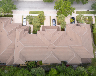 6407 Bella Circle - Photo Thumbnail 22