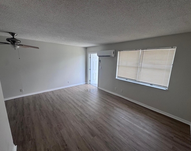 1885 40th Avenue - Photo Thumbnail 4