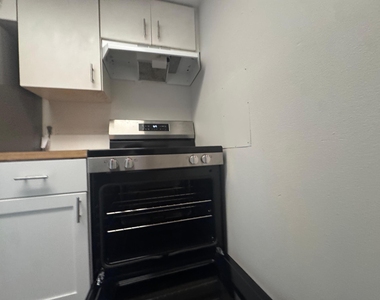 1885 40th Avenue - Photo Thumbnail 10