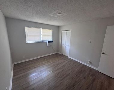 1885 40th Avenue - Photo Thumbnail 19