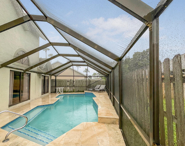 12989 Meadowbreeze Drive - Photo Thumbnail 27