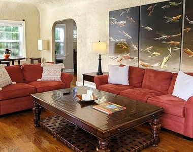 517 31st Street - Photo Thumbnail 4