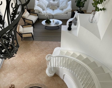 4600 Mariners Cove Drive - Photo Thumbnail 9