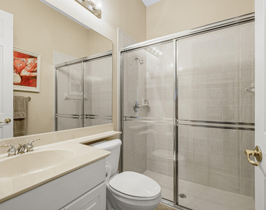 4600 Mariners Cove Drive - Photo Thumbnail 21