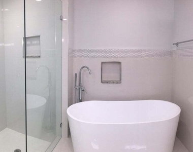 7870 Granada Place - Photo Thumbnail 8
