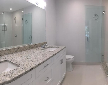 7870 Granada Place - Photo Thumbnail 9