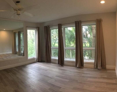 7870 Granada Place - Photo Thumbnail 7