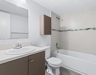 1837 Nw 94th Avenue - Photo Thumbnail 5