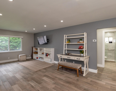 13487 Barwick Road - Photo Thumbnail 5