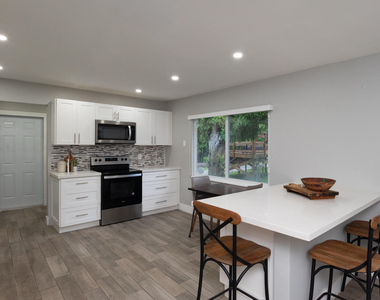 13487 Barwick Road - Photo Thumbnail 7