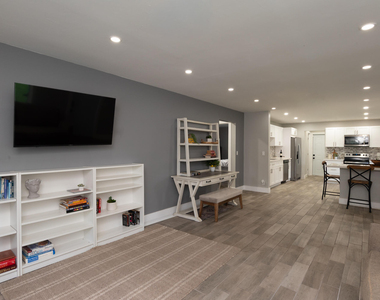 13487 Barwick Road - Photo Thumbnail 6