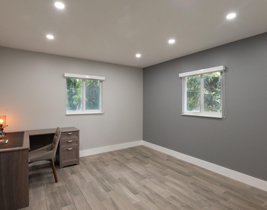 13487 Barwick Road - Photo Thumbnail 14