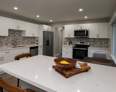 13487 Barwick Road - Photo Thumbnail 8