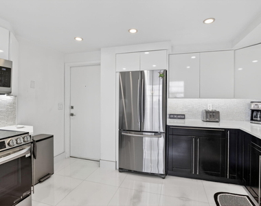 1170 N Federal Highway - Photo Thumbnail 19