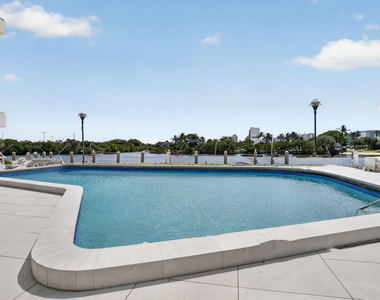 1170 N Federal Highway - Photo Thumbnail 71
