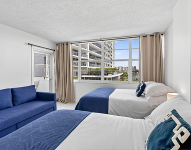 1170 N Federal Highway - Photo Thumbnail 21