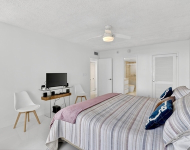 1170 N Federal Highway - Photo Thumbnail 28